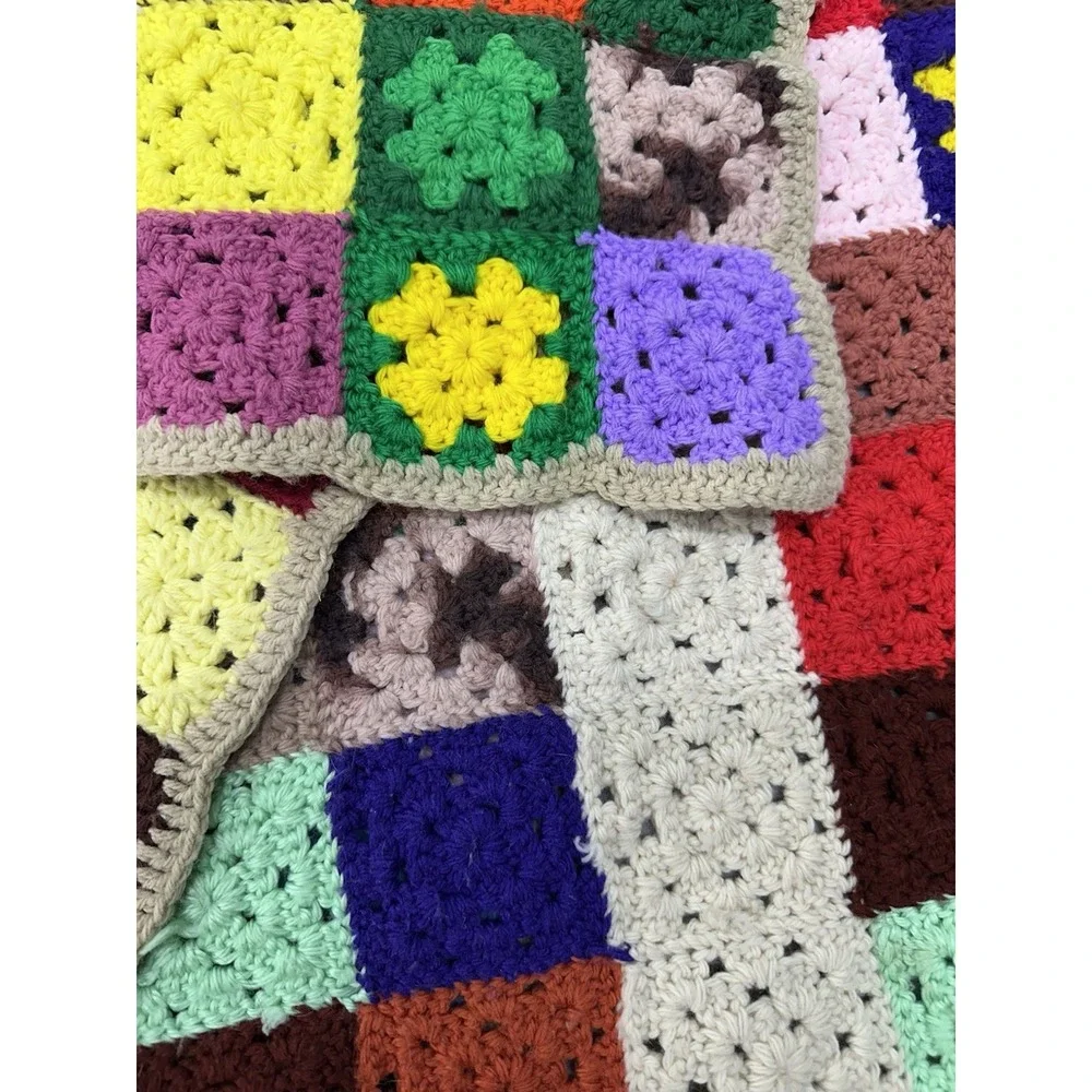 Vintage Handmade Crochet Granny Square Afghan Blanket Multicolor Rainbow Throw‎